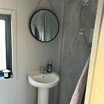 The Garden Pod With Private Hot Tub Alpehytte Ballymagan