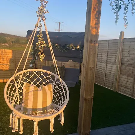 Alpstuga The Garden Pod With Private Hot Tub *