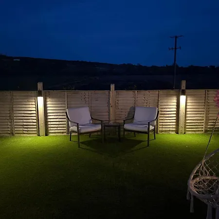 Chalet The Garden Pod With Private Hot Tub Ballymagan