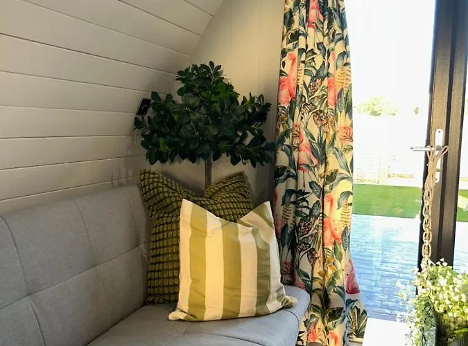 בקתה The Garden Pod With Private Hot Tub Ballymagan